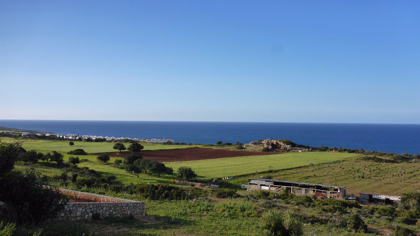 Felder und Dörfer in Nordzypern