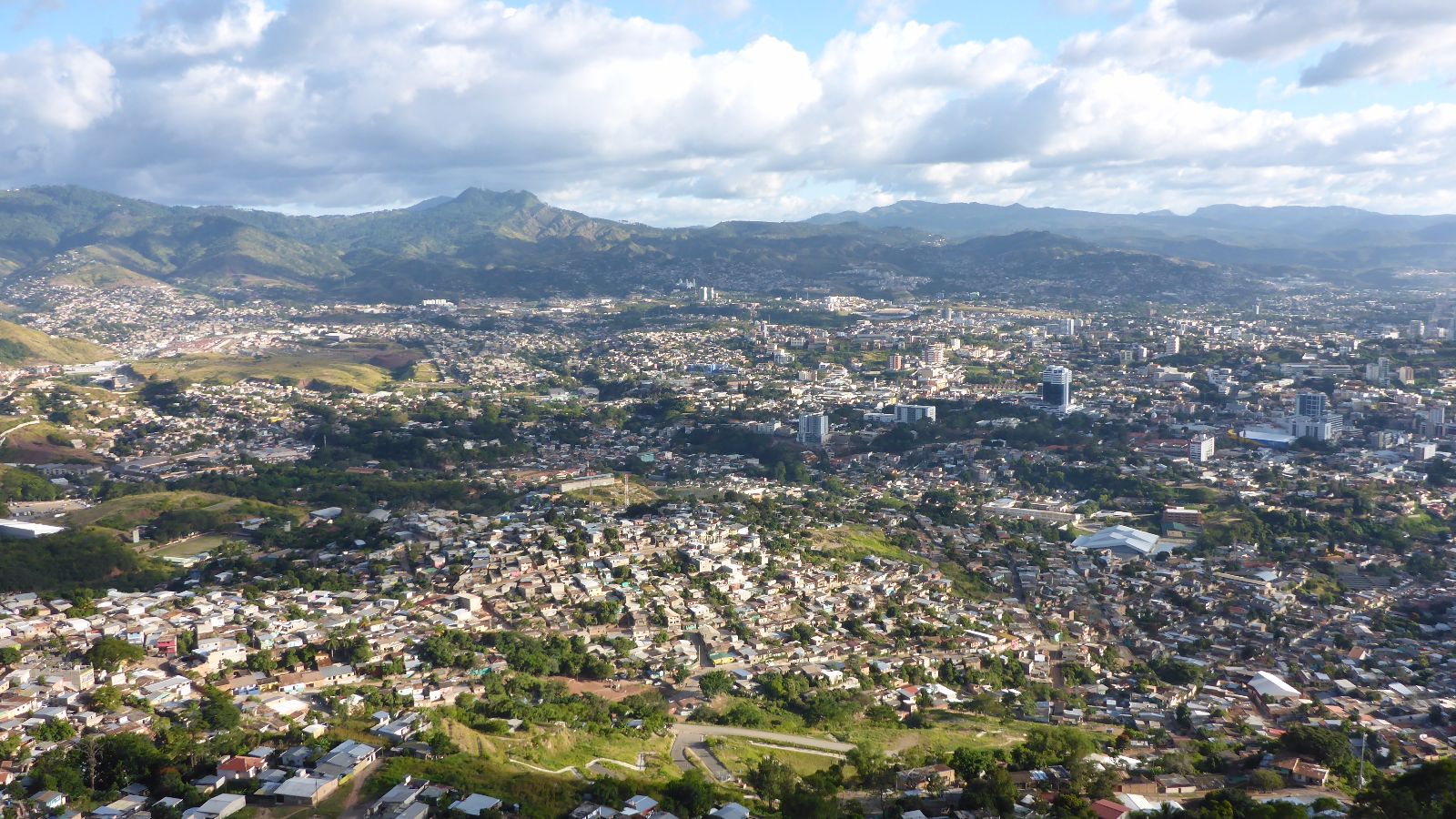 Blick vom El Picacho über Tegucigalpa
