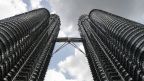 Petronas Towers mit Skybridge