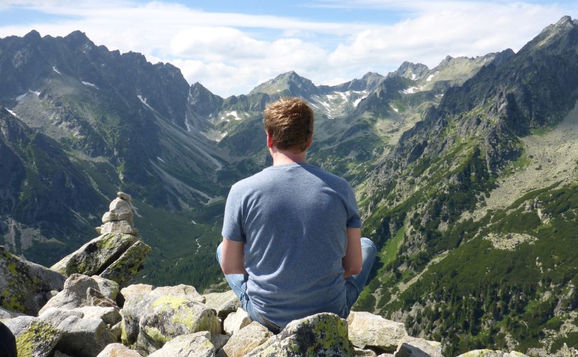 Zu Hause an der Leitplanke