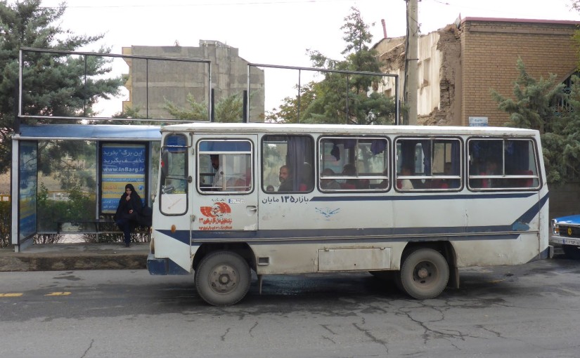 Antiker Bus in Tabriz