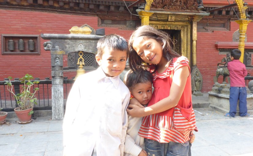 Kinder in Kathmandu